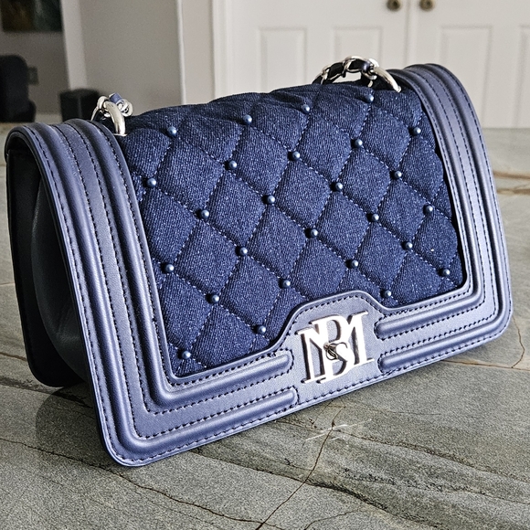 Badgley Mischka Blue Denim Quilted Crossbody Bag with Chain and Beads Strap NWT - Picture 5 of 16